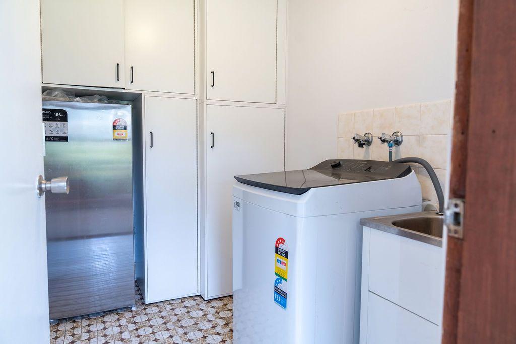 Fully Furnished 3 Bedroom Rural Retreat