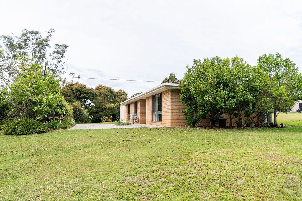 Fully Furnished 3 Bedroom Rural Retreat