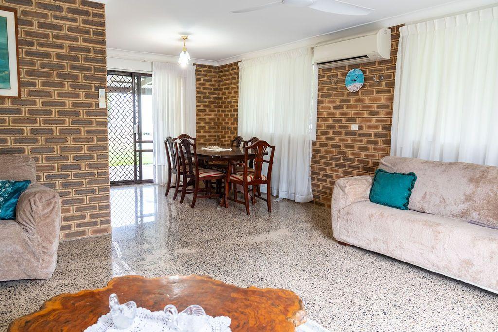 Fully Furnished 3 Bedroom Rural Retreat