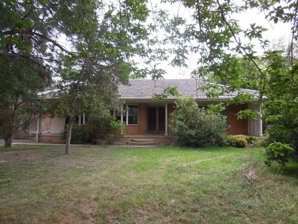 Prop-GPT: House: NSW Forbes, NSW 2871 Ray White Forbes - 0268511411