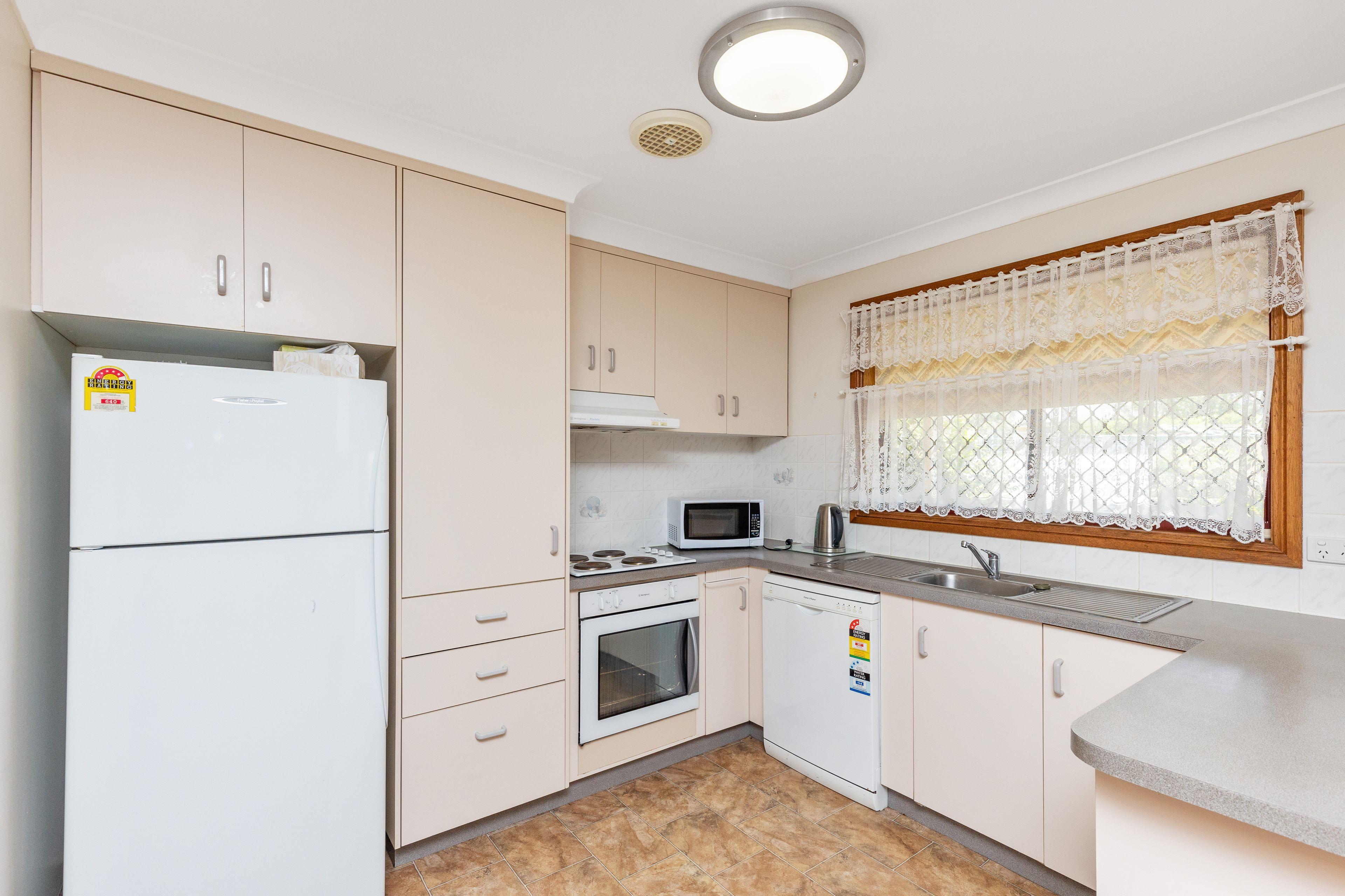 Neat & Tidy Family Home