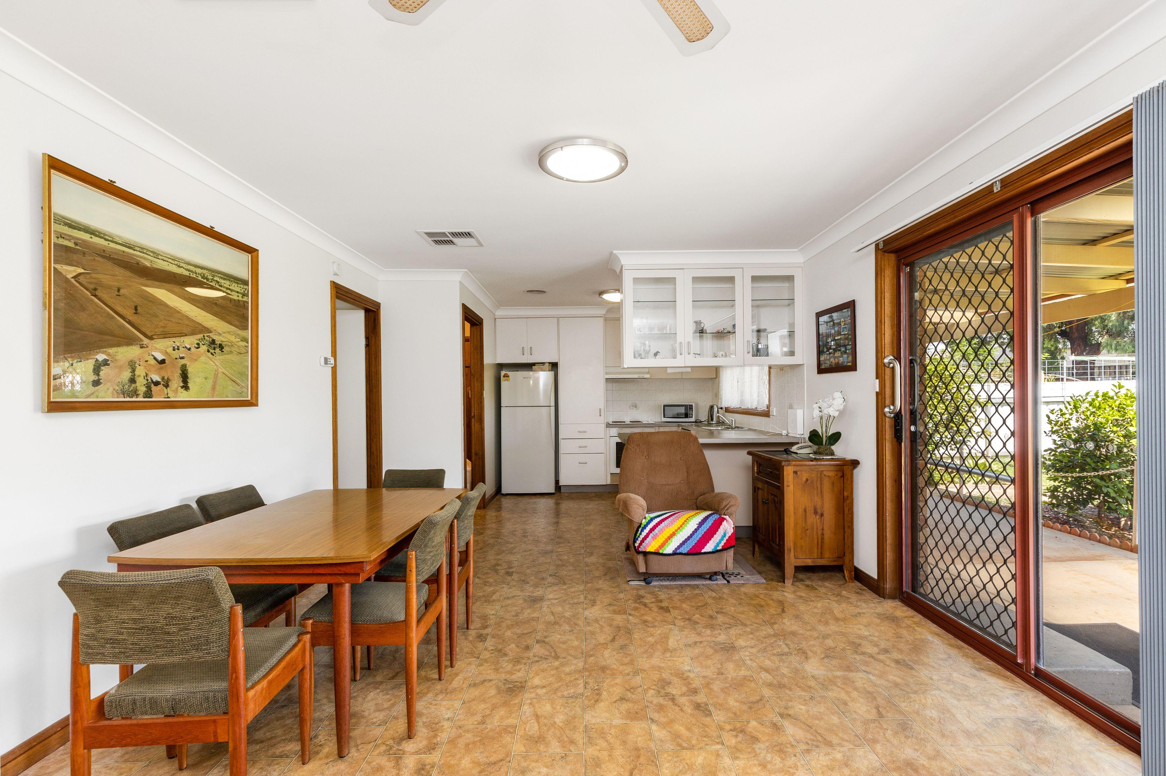 Neat & Tidy Family Home