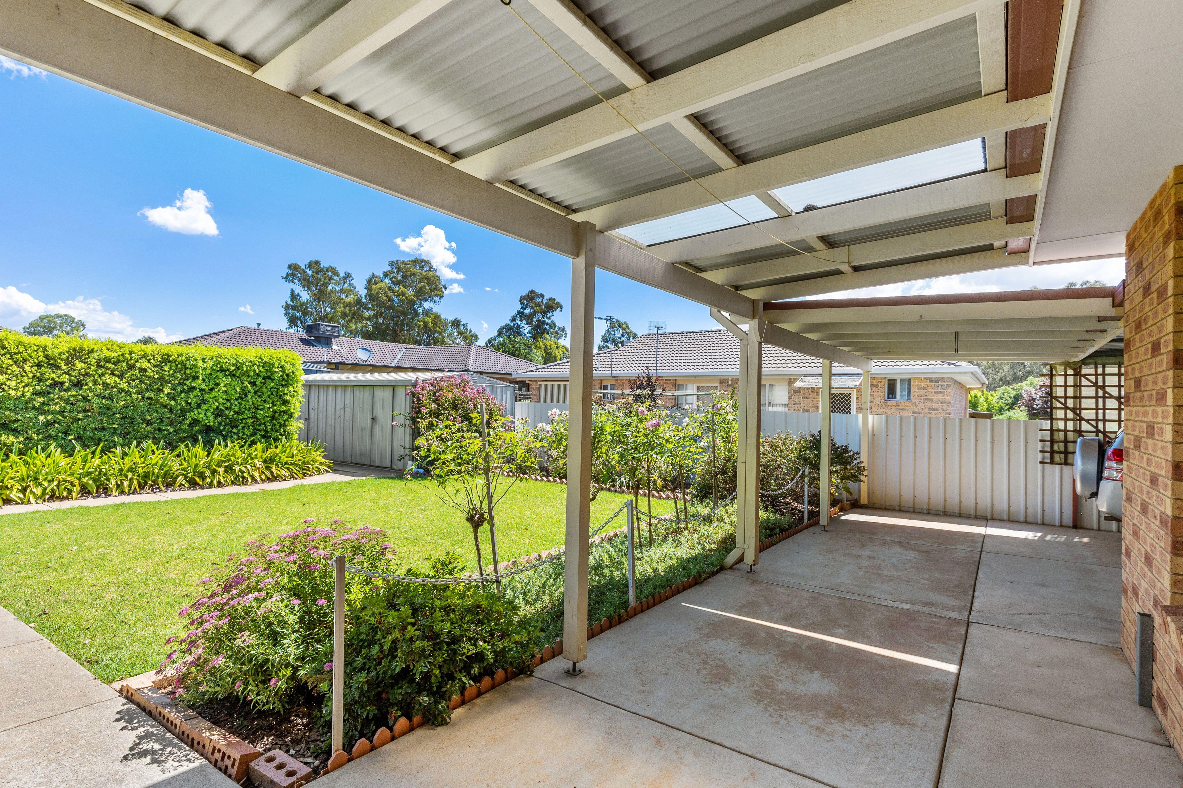 Neat & Tidy Family Home