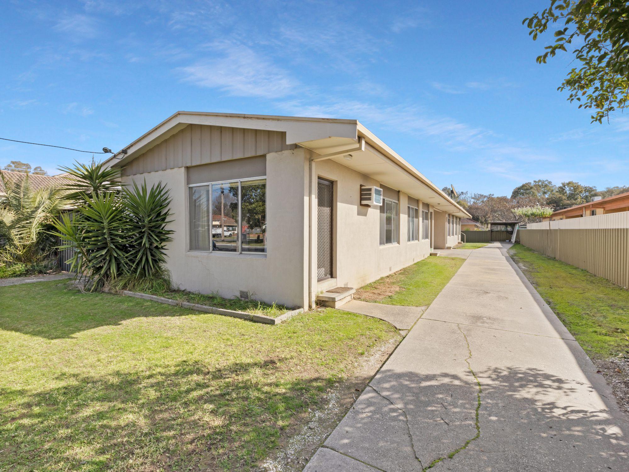 Prop-GPT: Unit: NSW South Albury, NSW 2640 Lifestyle and Convenience in the Heart of South Albury!!