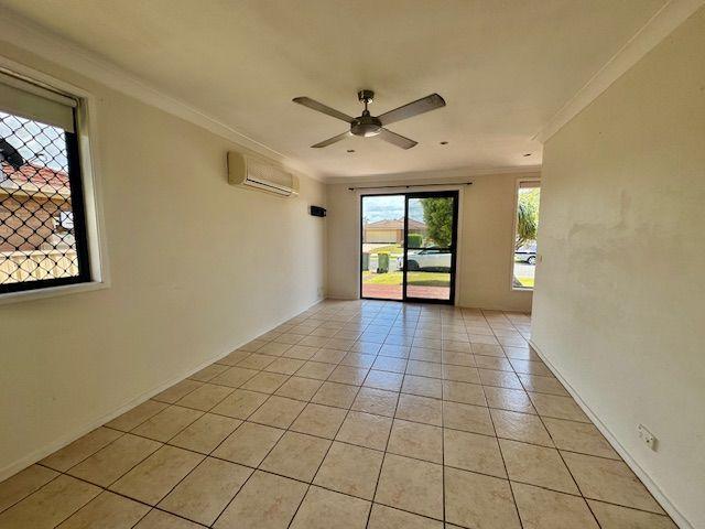 2 BEDROOM DUPLEX CLOSE TO SHOPPING CENTRE