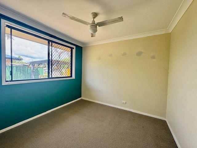 2 BEDROOM DUPLEX CLOSE TO SHOPPING CENTRE