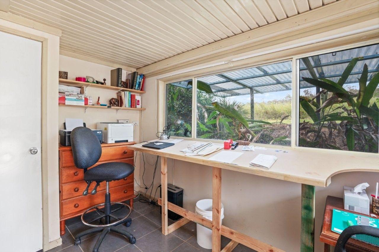 Peaceful 5-Acre Lifestyle Escape with Sheds, Dam & Valley Views