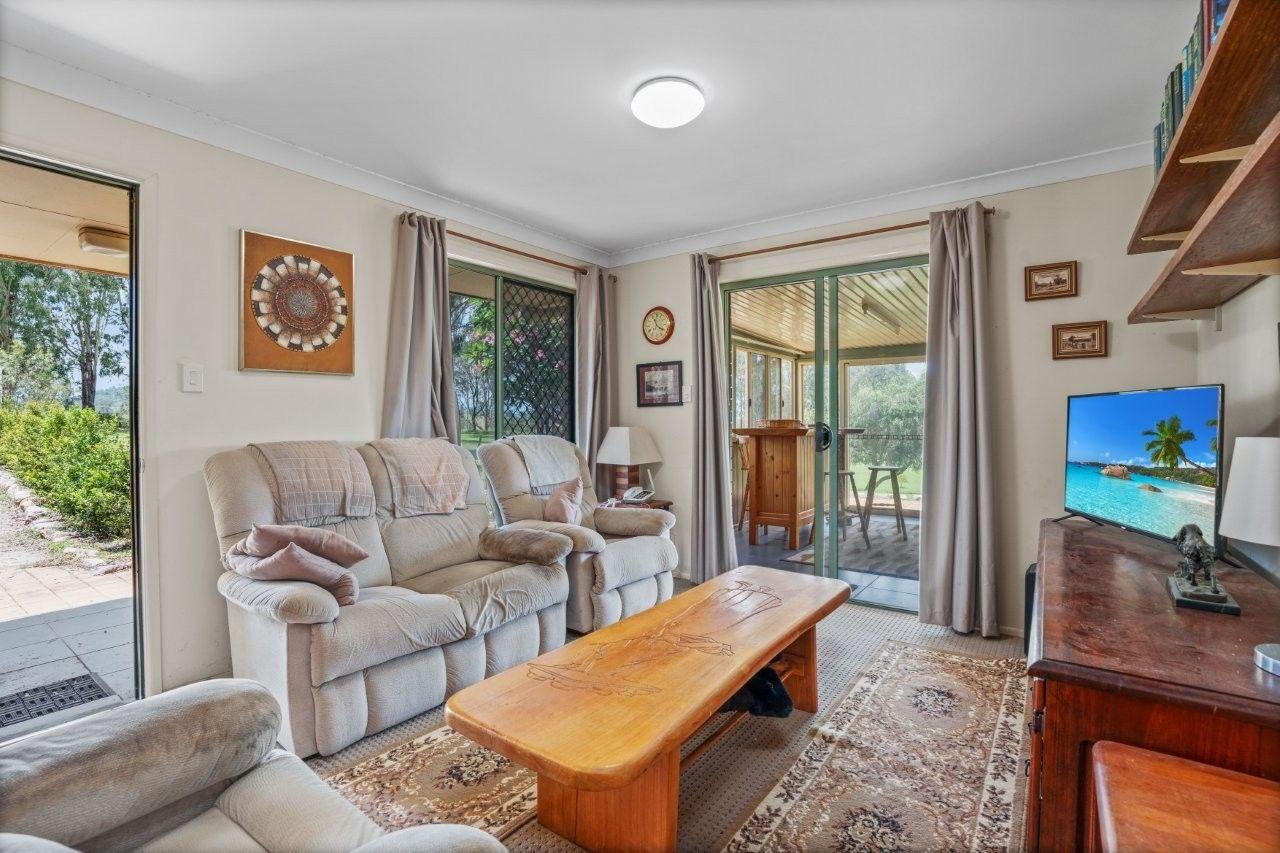 Peaceful 5-Acre Lifestyle Escape with Sheds, Dam & Valley Views