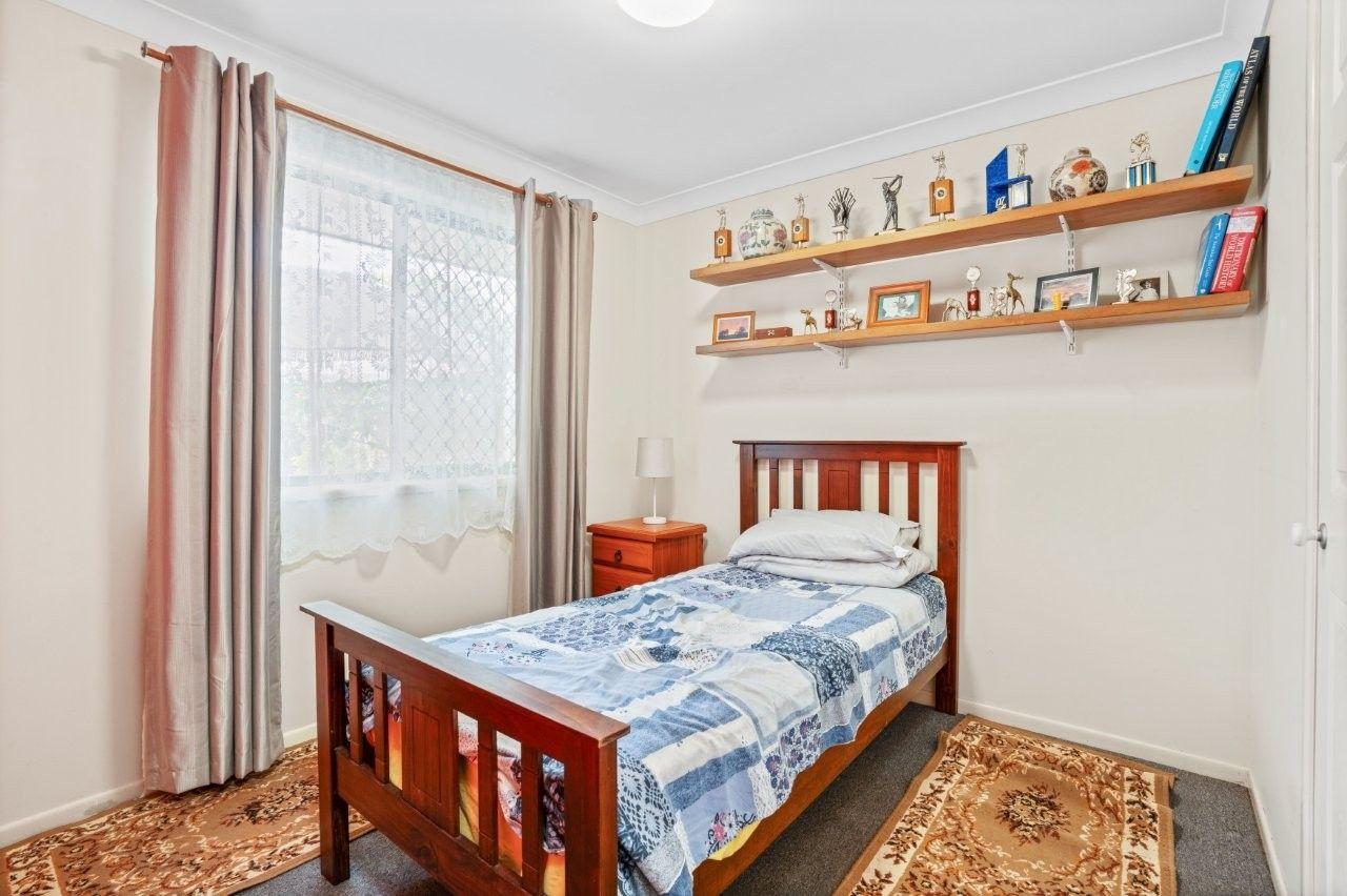 Peaceful 5-Acre Lifestyle Escape with Sheds, Dam & Valley Views