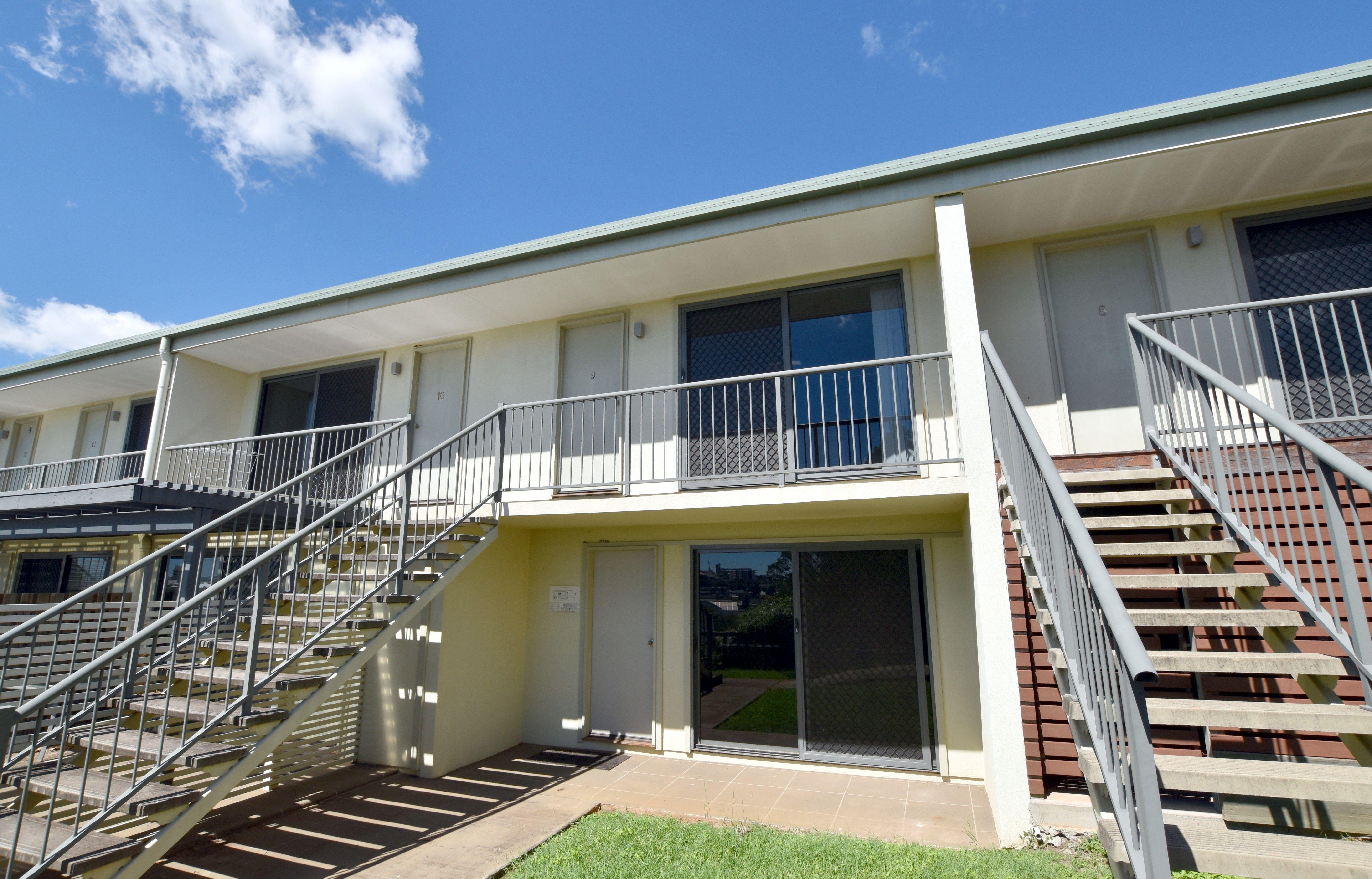 Prop-GPT: Unit: QLD West Gladstone, QLD 4680 APPLICATIONS CLOSED :: FULLY SELF CONTAINED UNIT CLOSE TO CBD