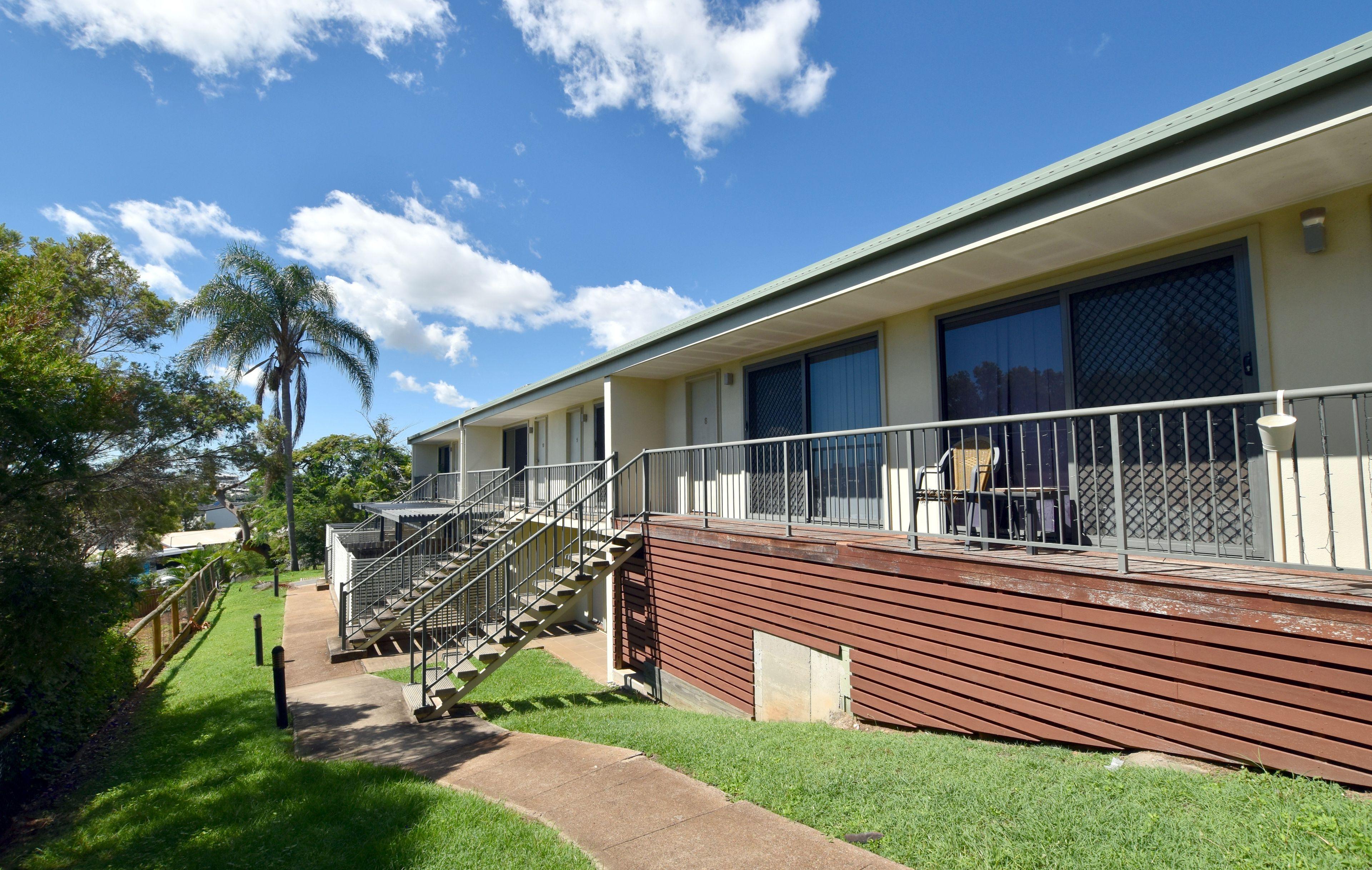 APPLICATIONS CLOSED :: FULLY SELF CONTAINED UNIT CLOSE TO CBD