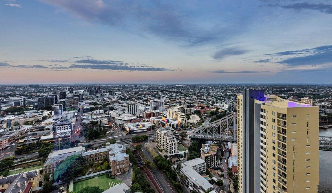 Prop-GPT: Apartment: QLD Brisbane City, QLD 4000 1 bedroom furnished apartment in the heart of the city