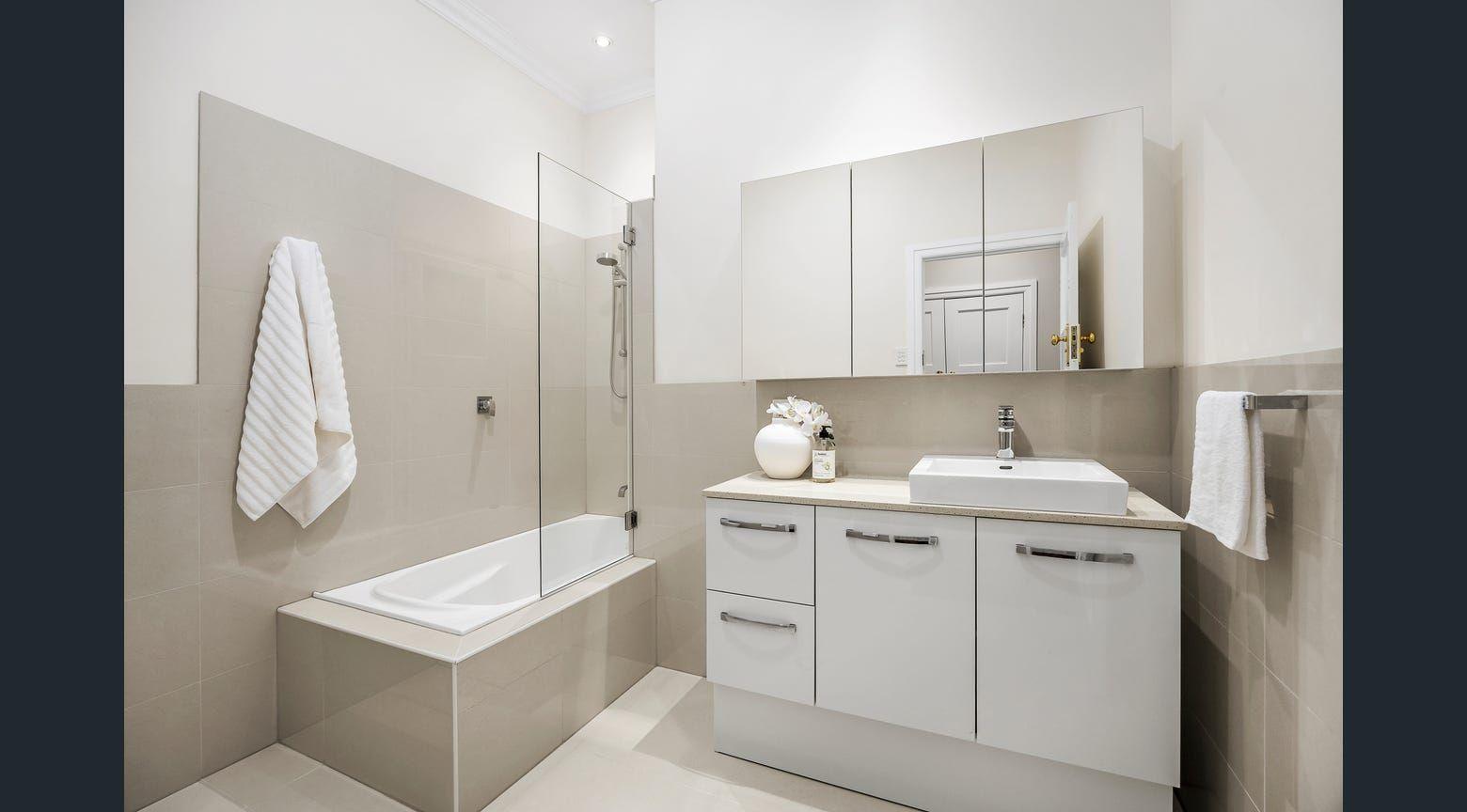 Welcome Home Family Comfort and Lifestyle in Leafy Indooroopilly