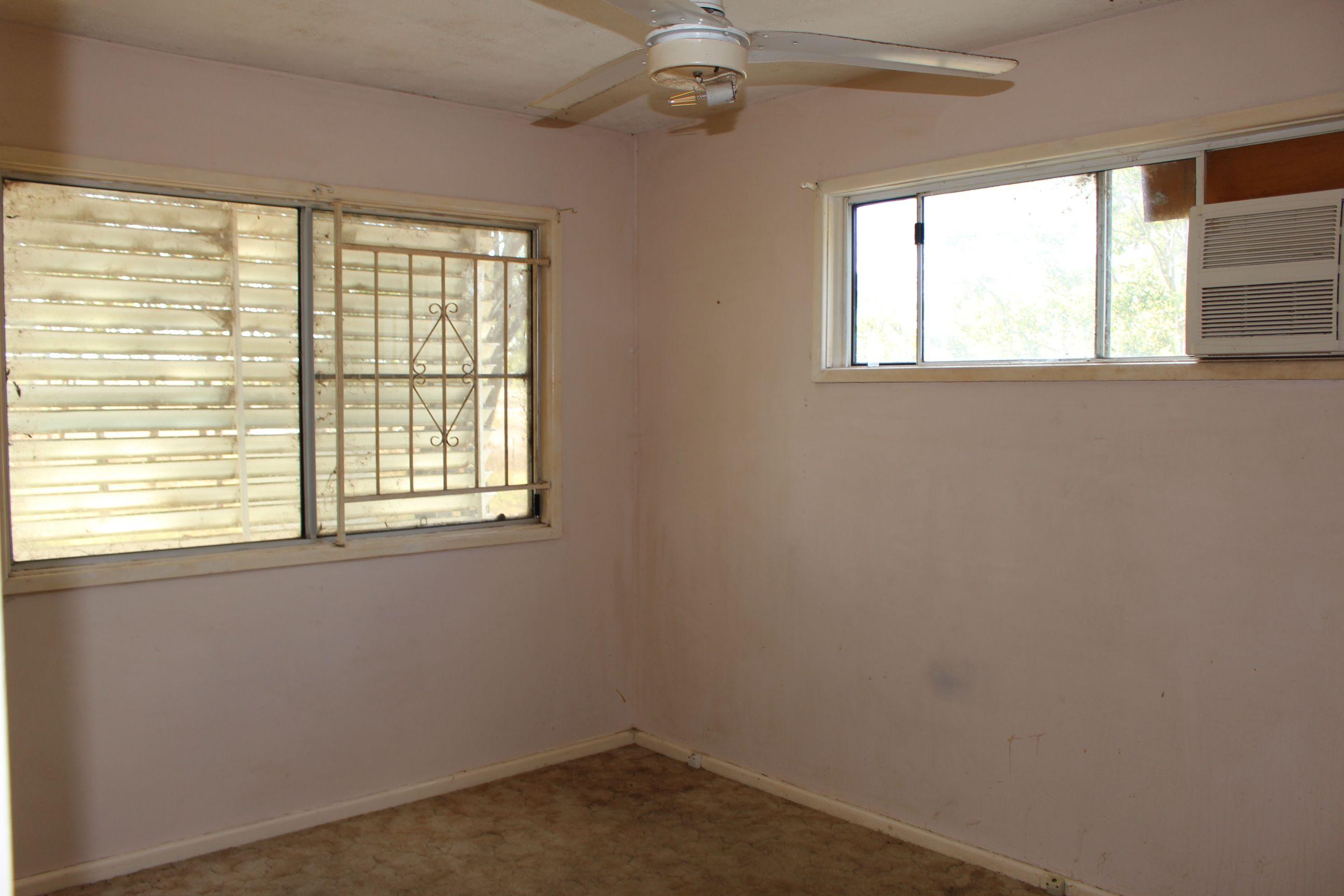 Renovators Dream on 2.46 Acres in the Country!