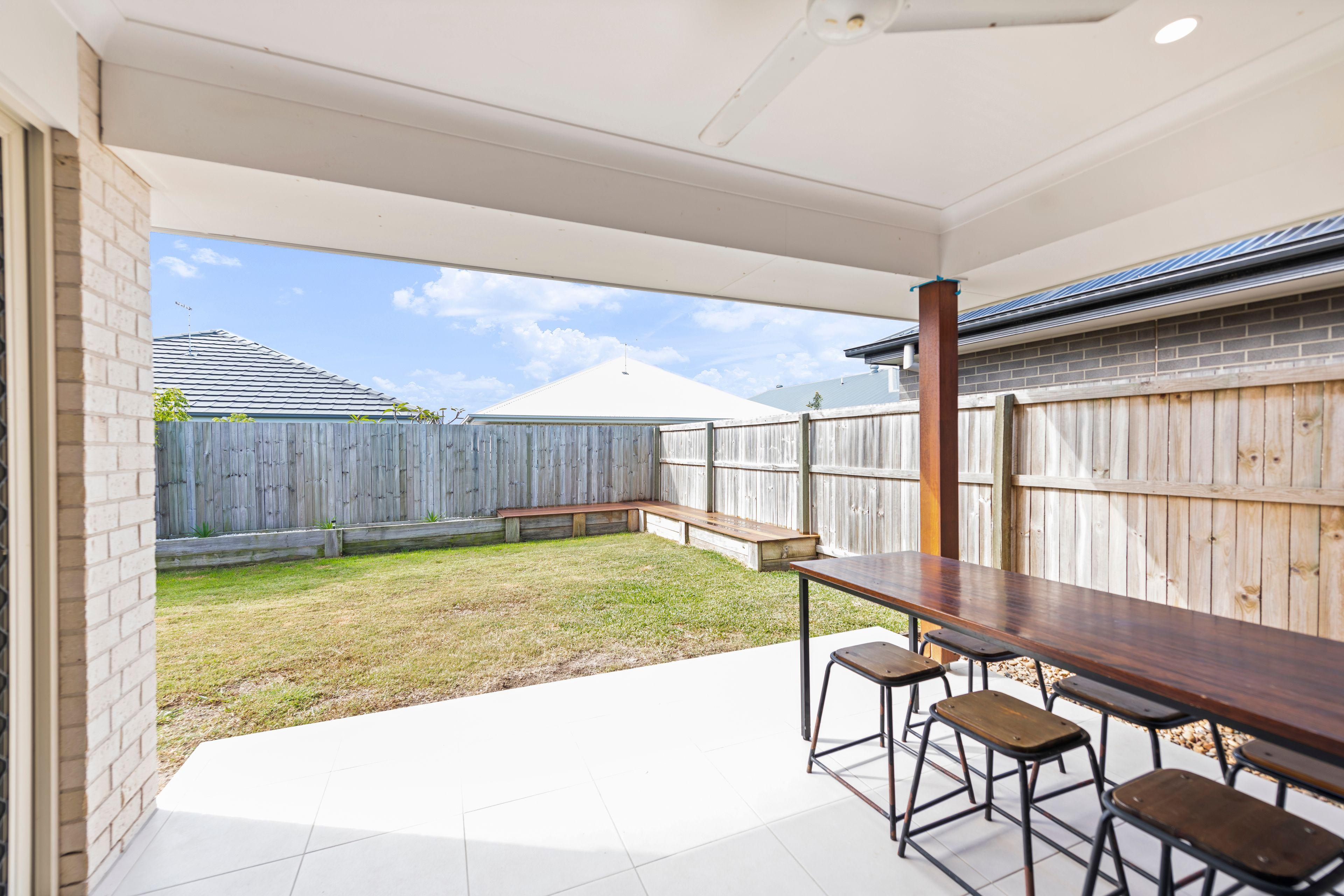 Stylish & Modern Home in Capestone Estate