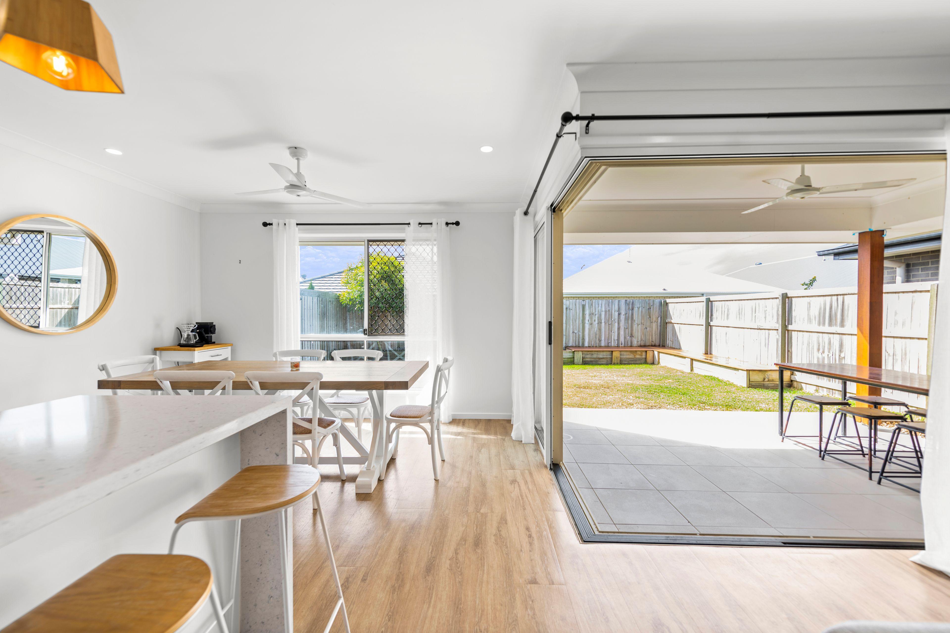 Stylish & Modern Home in Capestone Estate