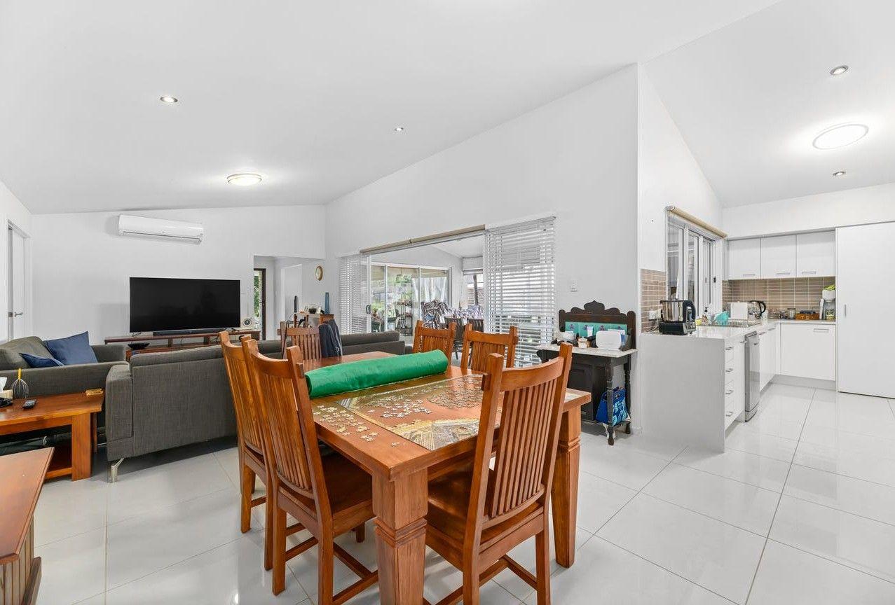 13 Parkwater Close, UPPER KEDRON, QLD 4055 - House for Rent - harcourts.net