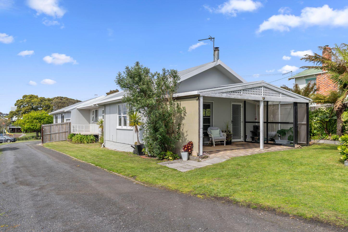 B/14 Main St, BRIDPORT, TAS 7262 - House for Rent - harcourts.net: TAS Bridport, TAS 7262 House | Prop-GPT the AI-Powered Property Portal