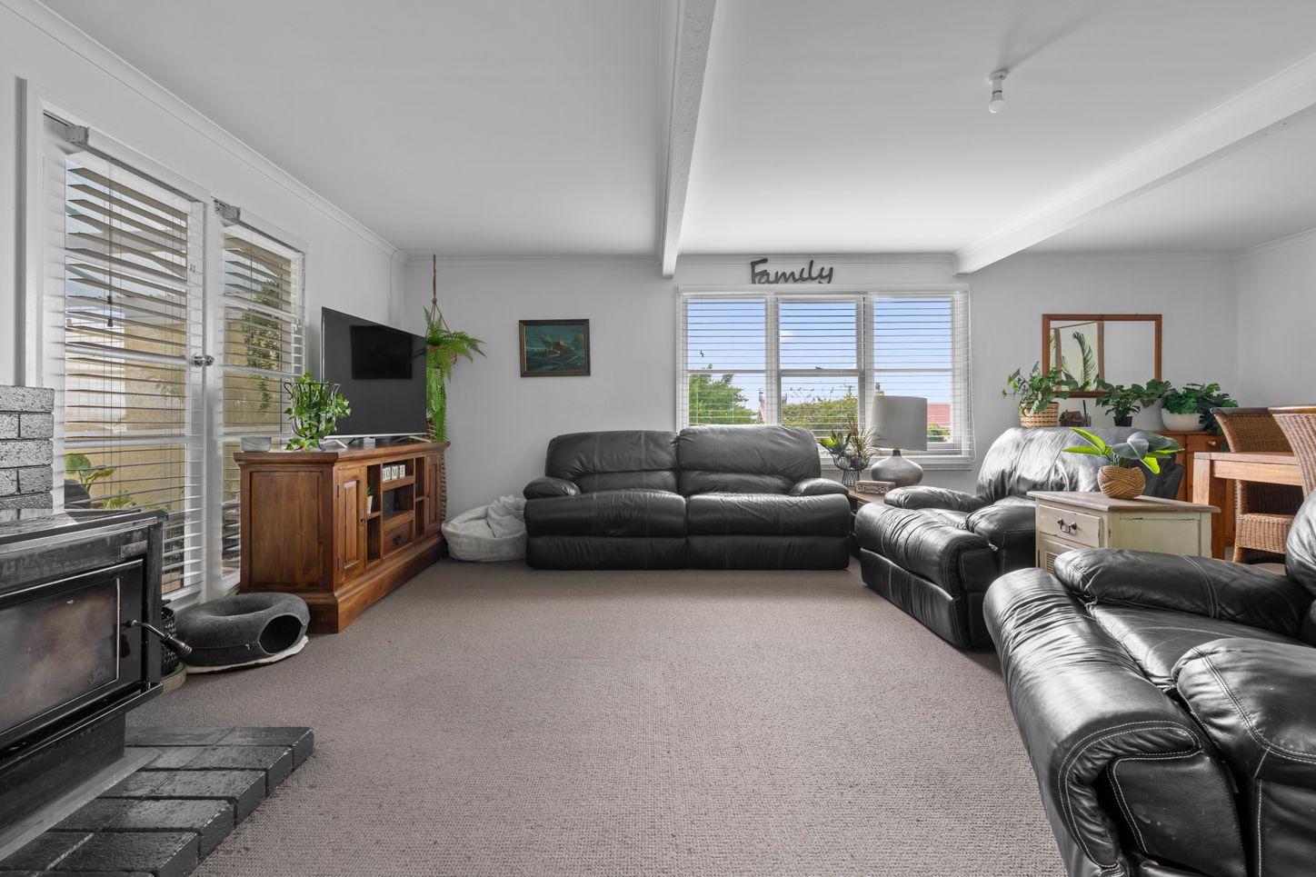 B/14 Main St, BRIDPORT, TAS 7262 - House for Rent - harcourts.net