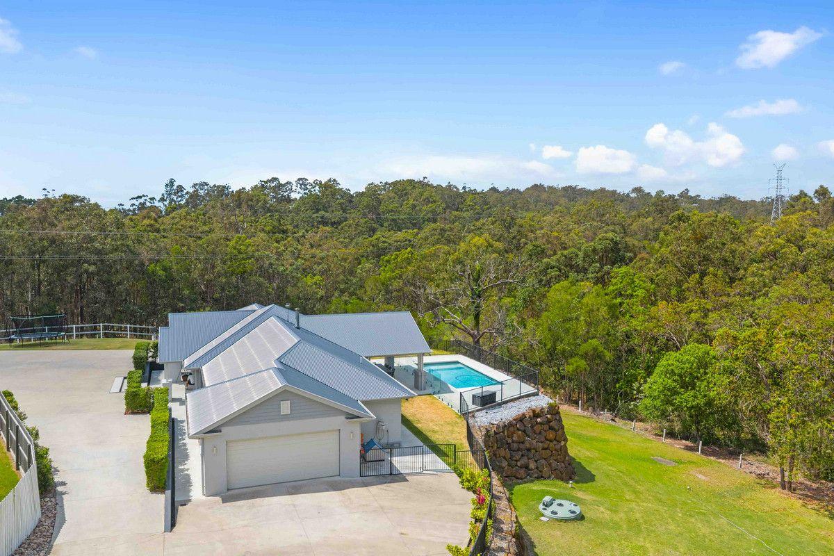 Prop-GPT: House: QLD Worongary, QLD 4213 208A San Fernando Drive, Worongary, QLD 4213 - House for Rent - harcourts.net