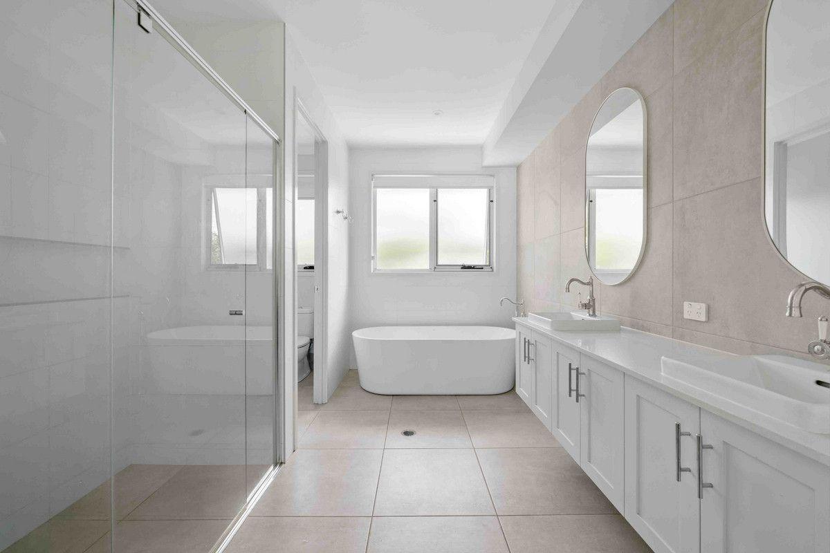 208A San Fernando Drive, Worongary, QLD 4213 - House for Rent - harcourts.net