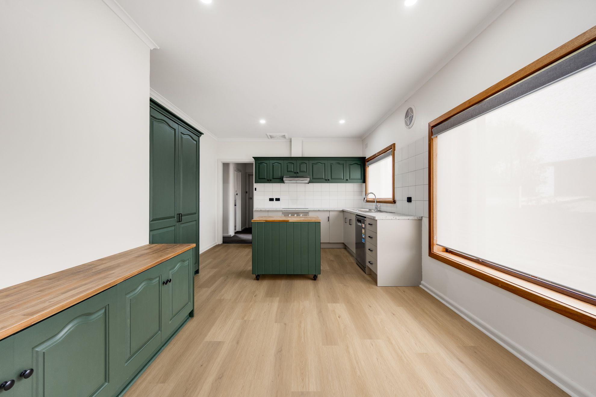 Spacious, Modern & Low Maintenance