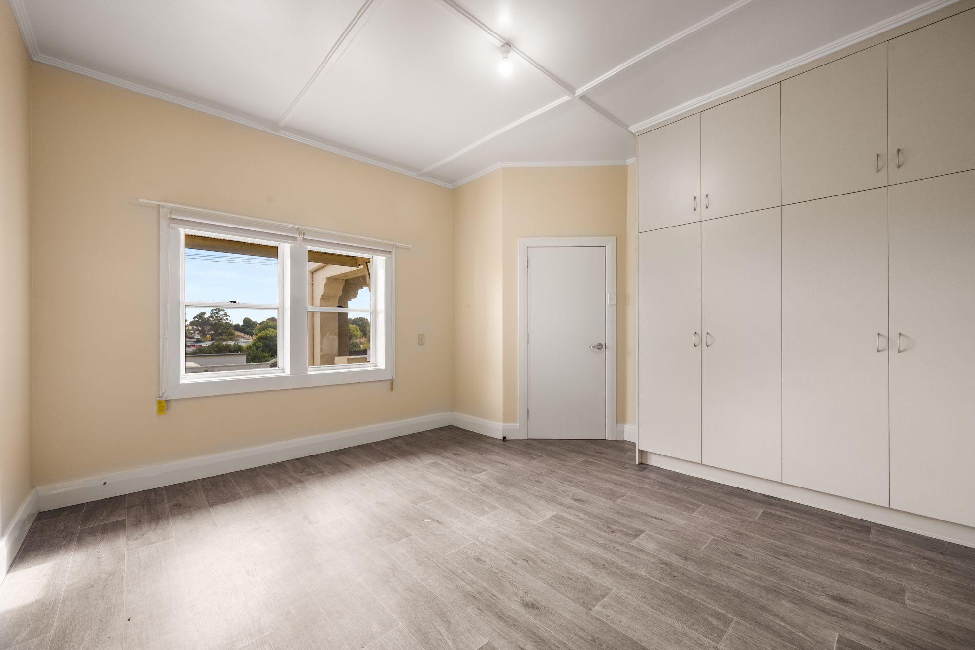 Low Maintenance Central Home