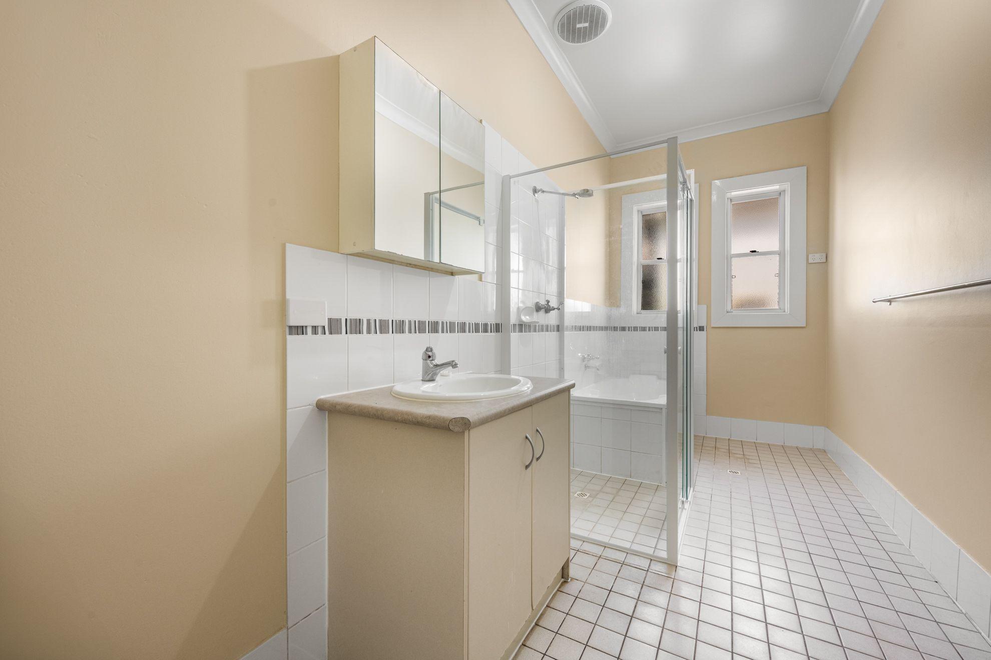 Low Maintenance Central Home