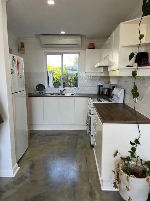 Updated townhouse with 2 living/1 bed or 2 beds/1 living -beachfront location.