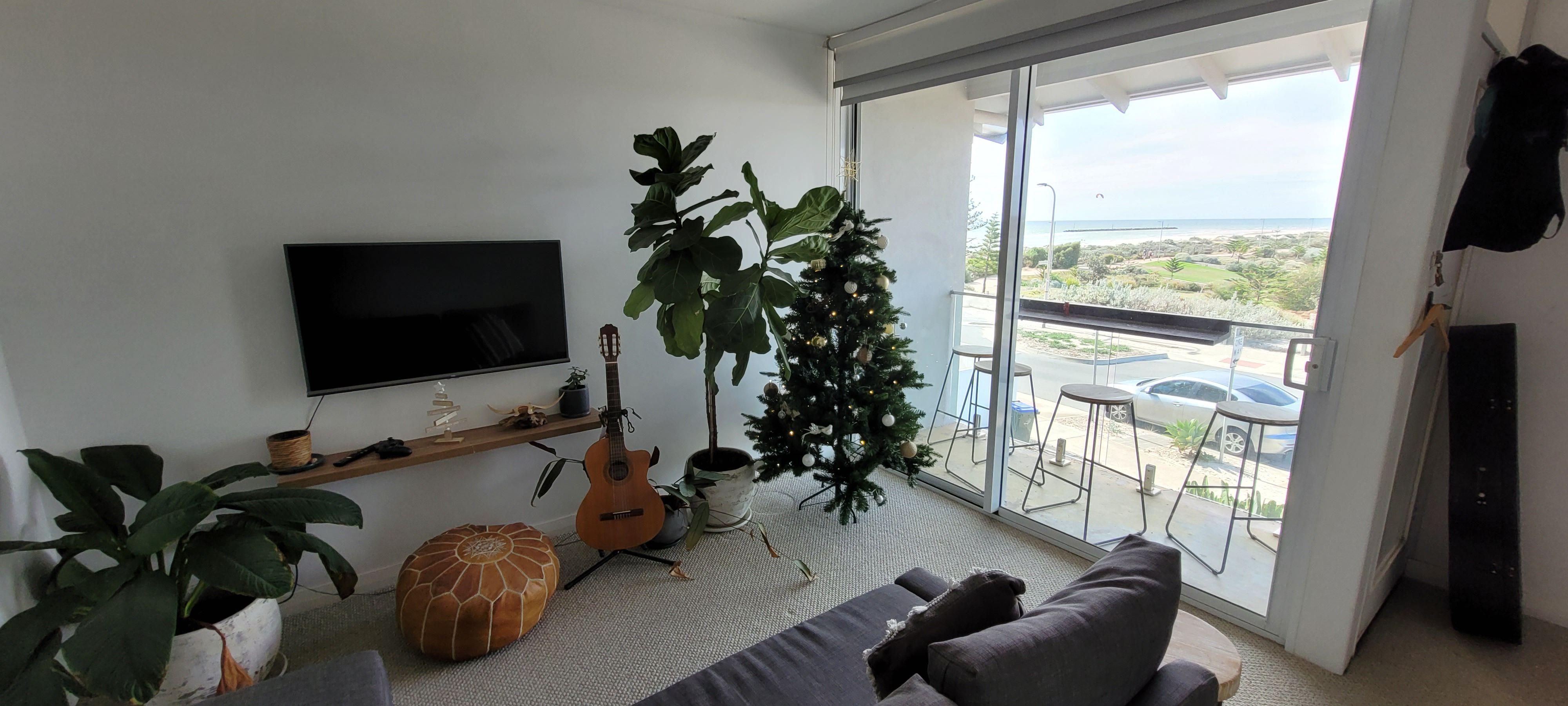 Updated townhouse with 2 living/1 bed or 2 beds/1 living -beachfront location.