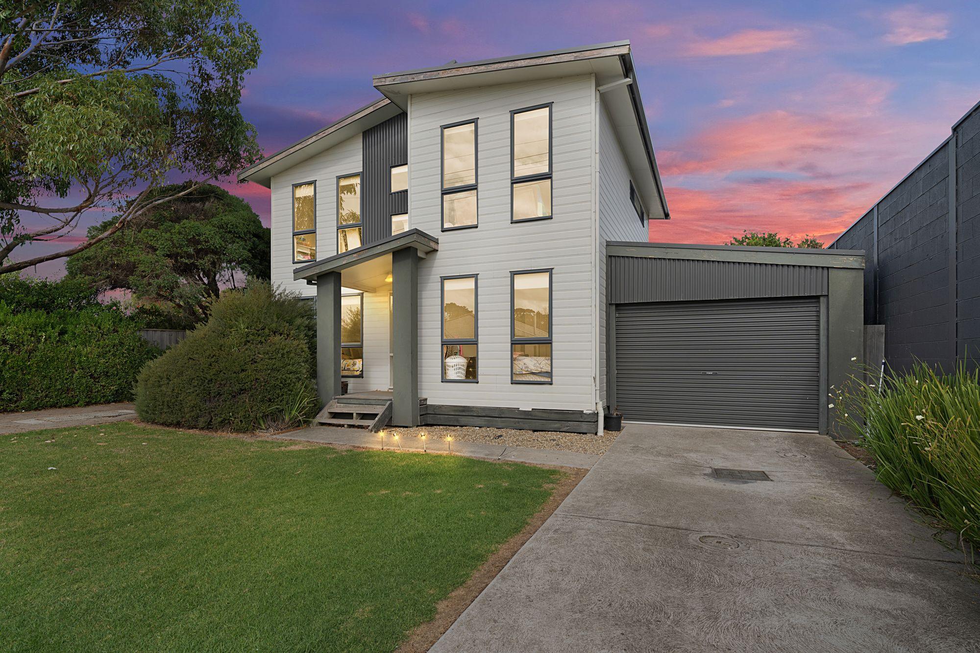 Modern Townhouse in Newhaven