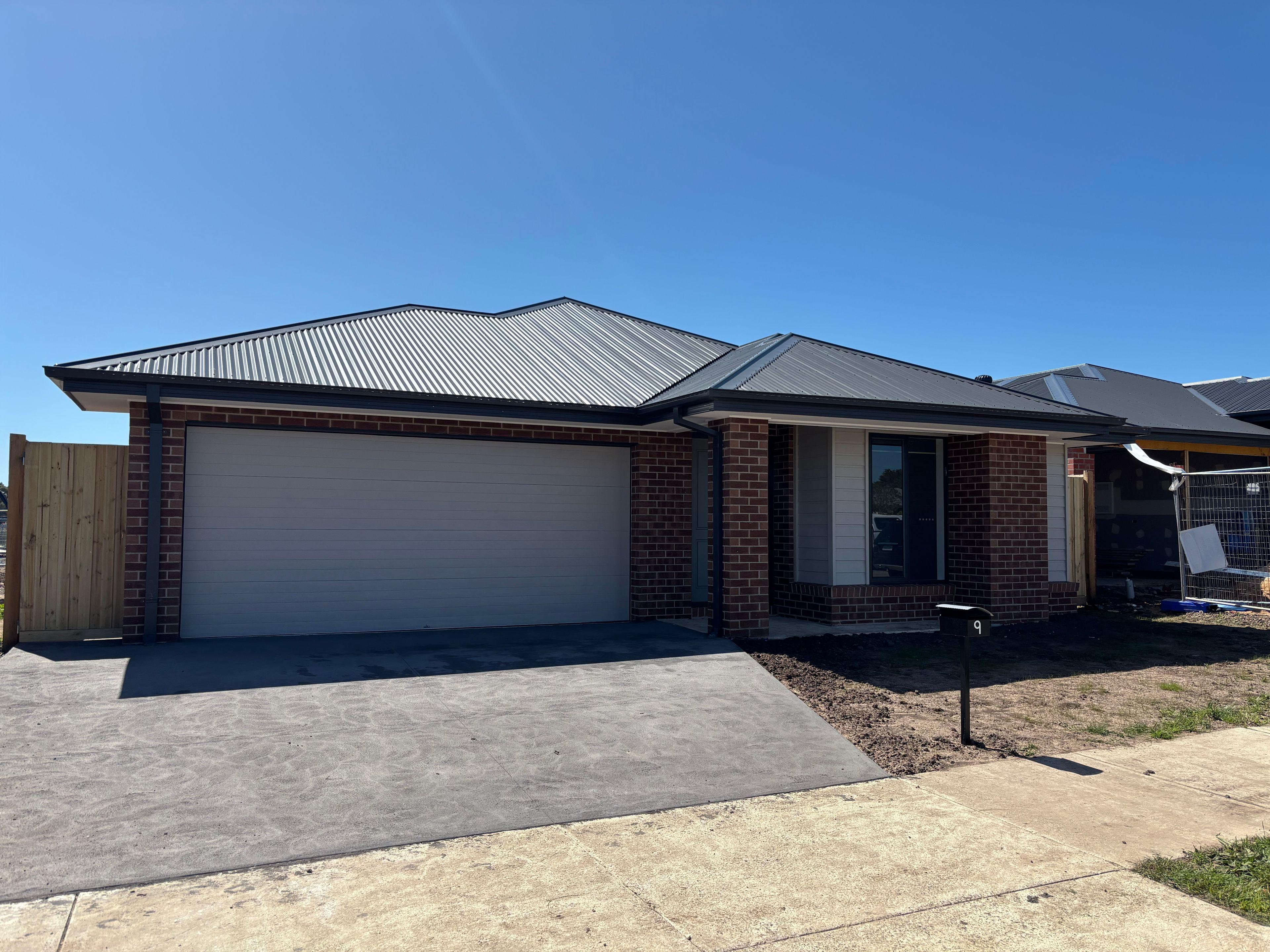Prop-GPT: House: VIC Colac, VIC 3250 She's a stunner on Sheoak