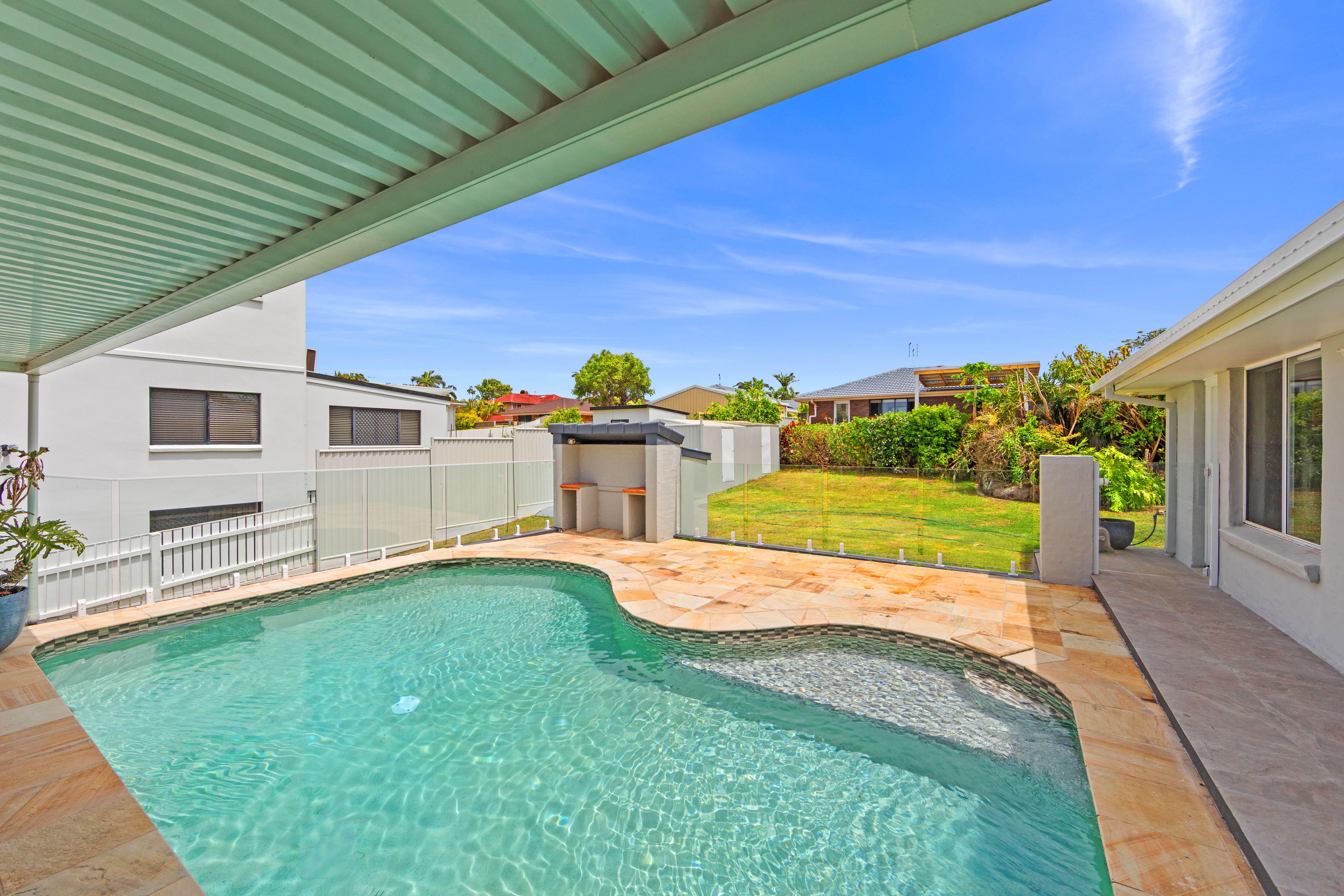 Prop-GPT: House: NSW Banora Point, NSW 2486 Banora Point Coastal Living