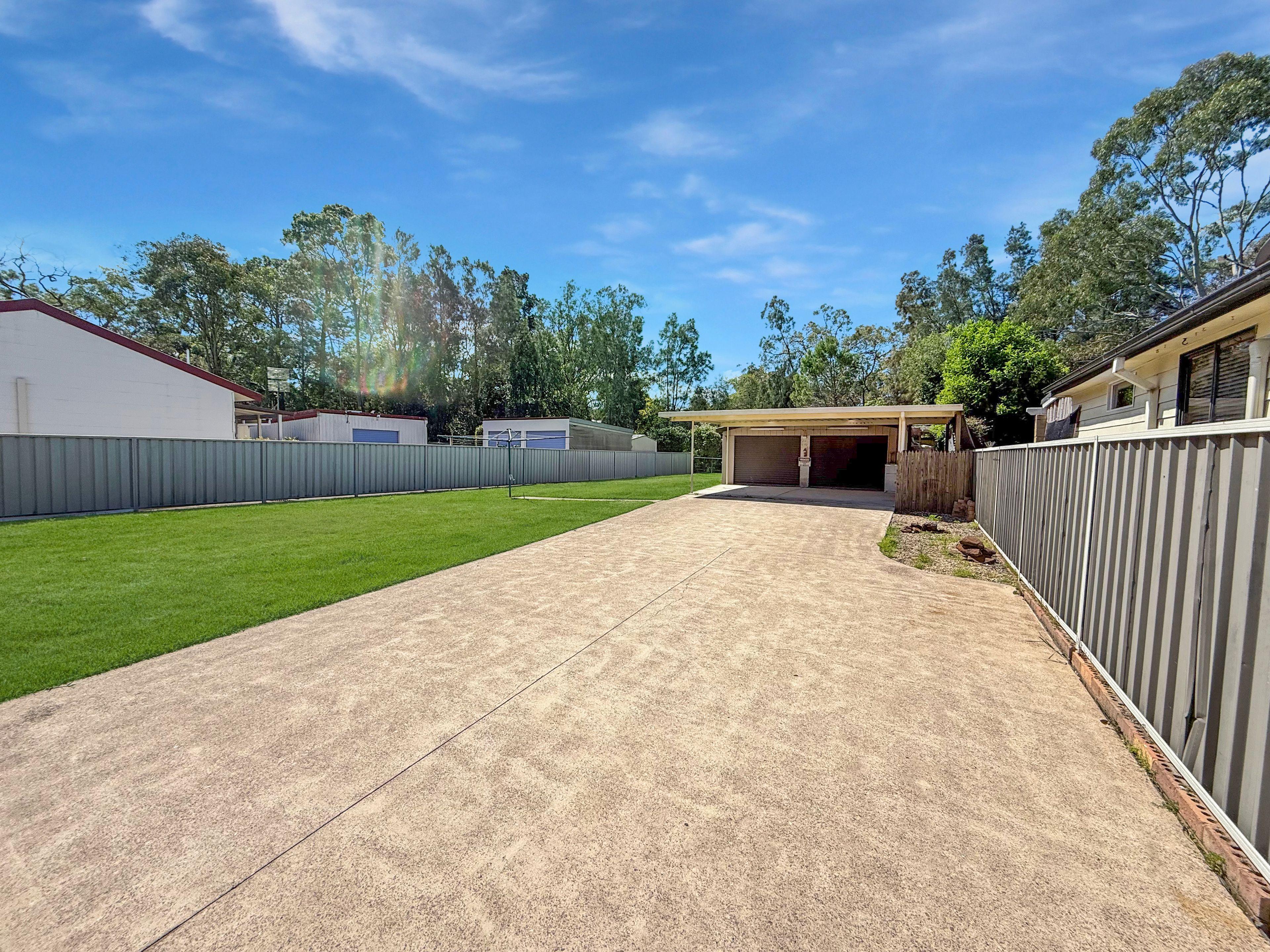 TRADIES DELIGHT! IMMACULATELY PRESENTED HOME