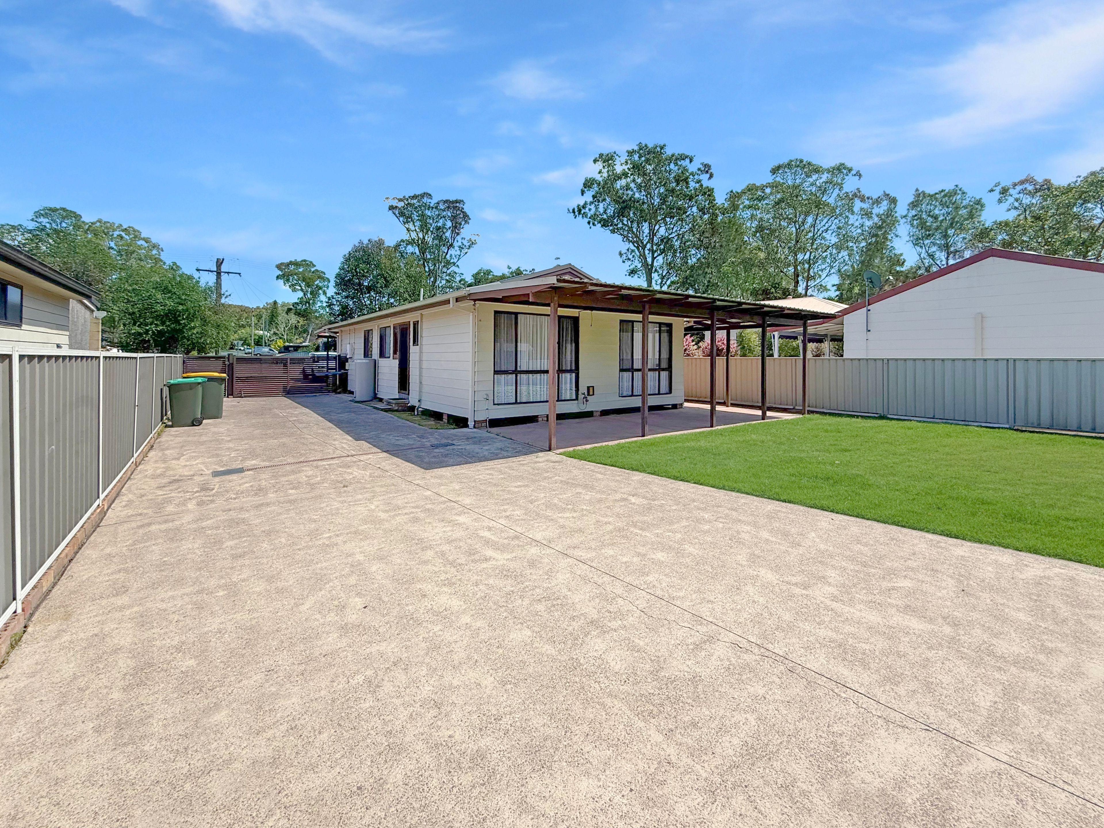 TRADIES DELIGHT! IMMACULATELY PRESENTED HOME