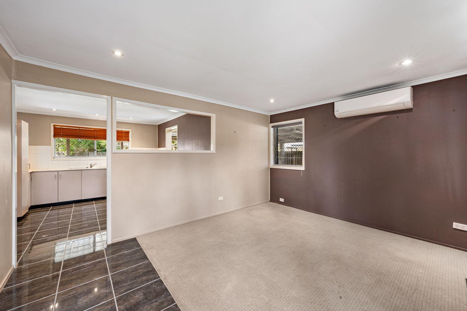 Charming Lowset Home in Deception Bay