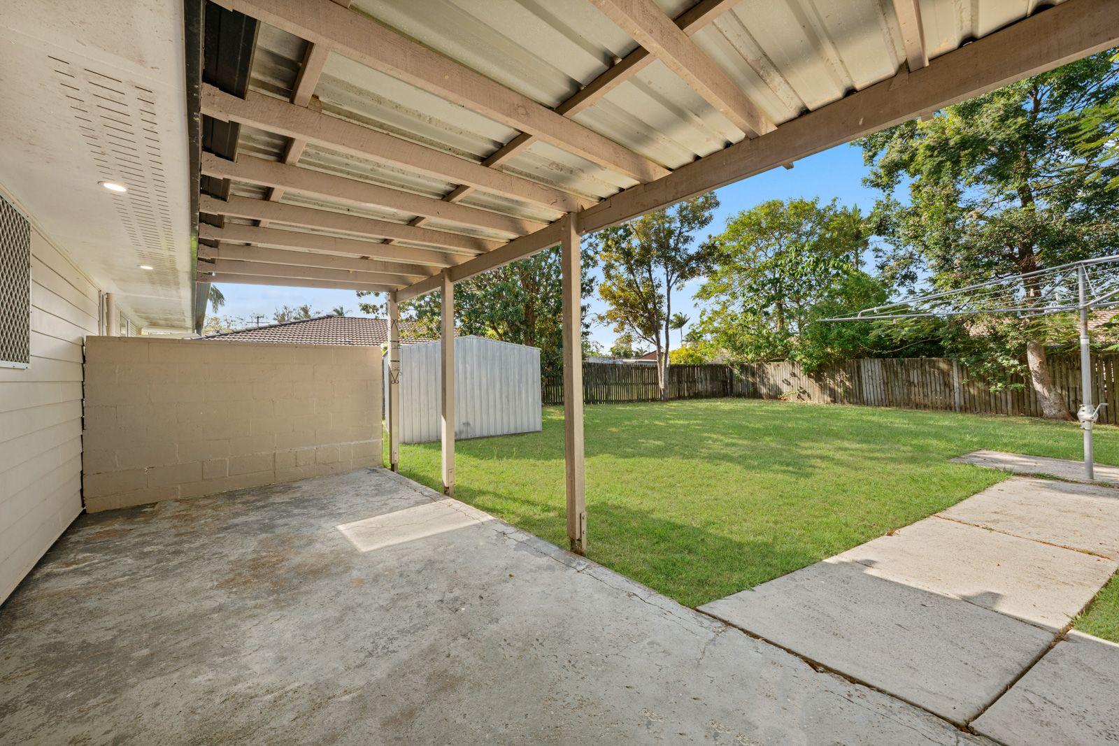 Charming Lowset Home in Deception Bay