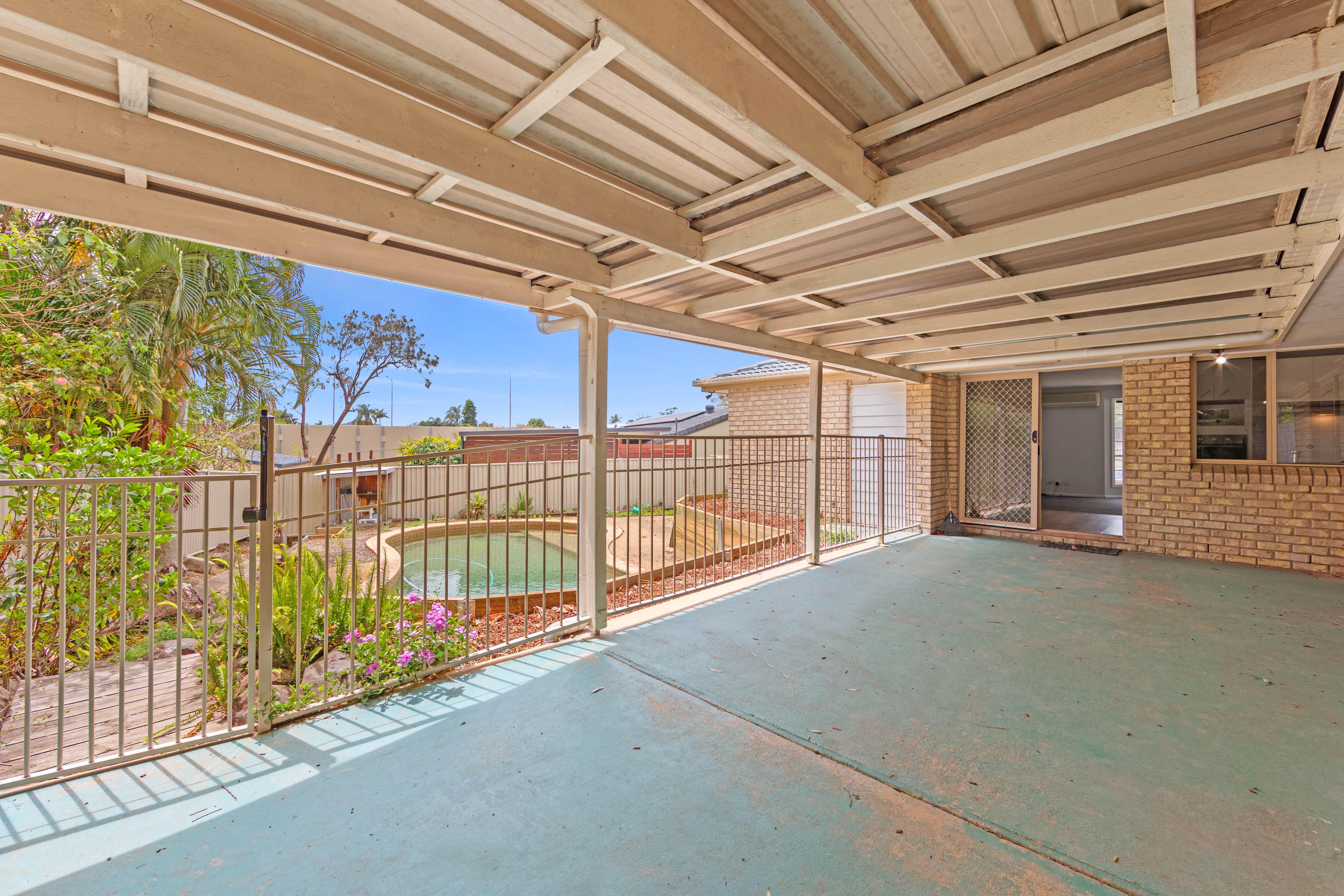 Family Home in Quiet Cul-de-Sac