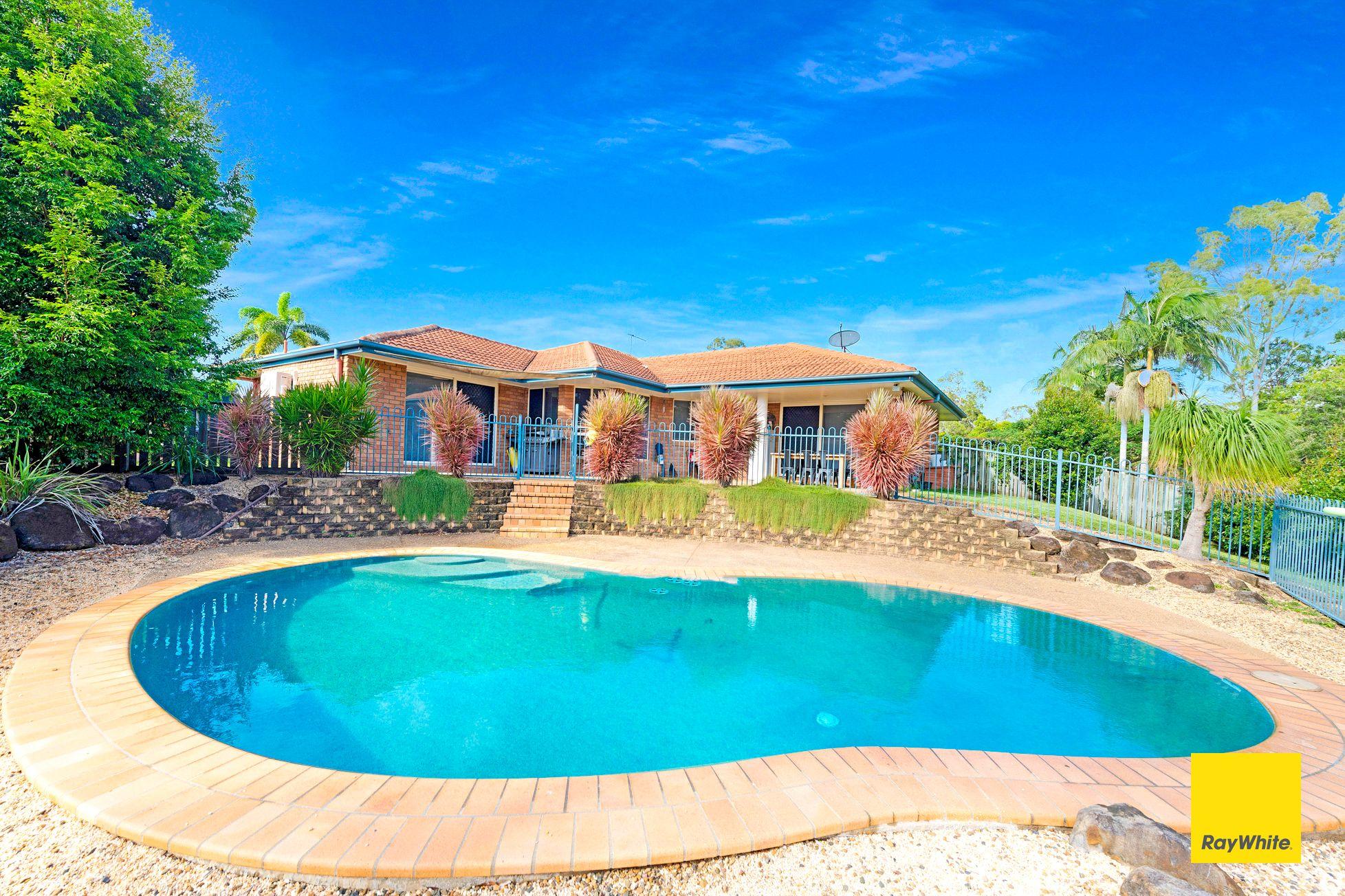 Executive 4 Bedroom Home with a Pool