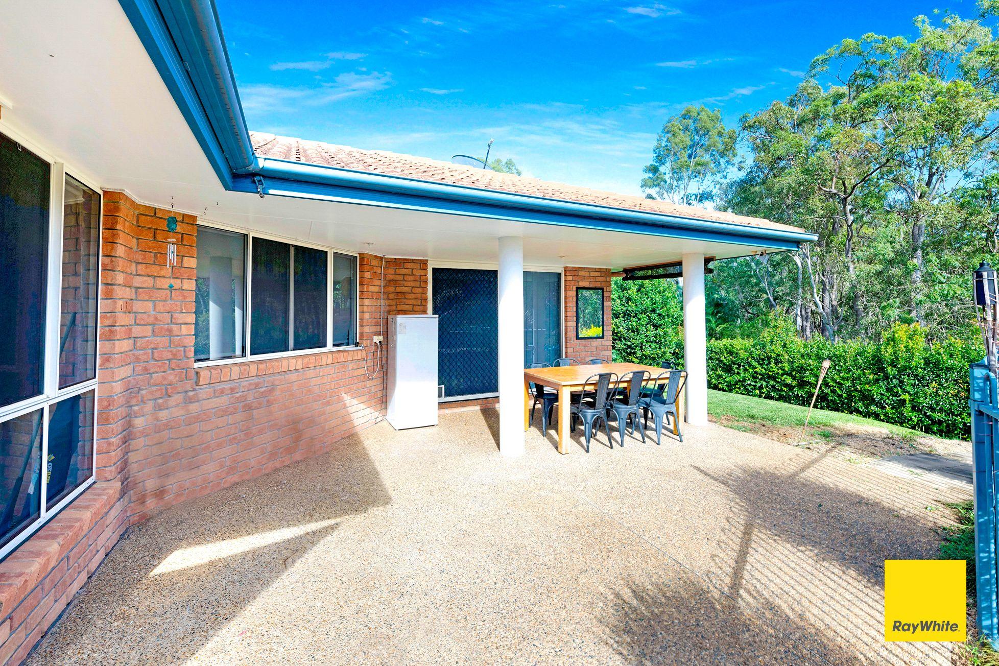 Executive 4 Bedroom Home with a Pool