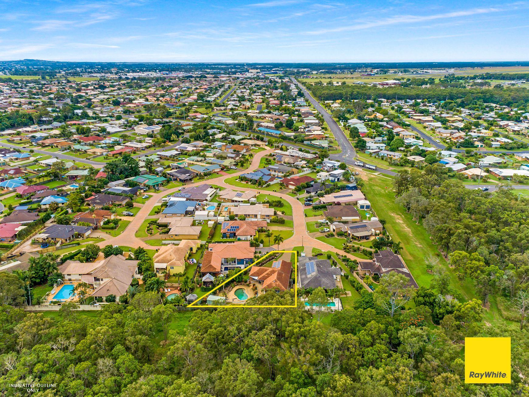 Executive 4 Bedroom Home with a Pool