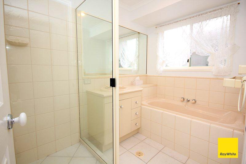 Executive 4 Bedroom Home with a Pool