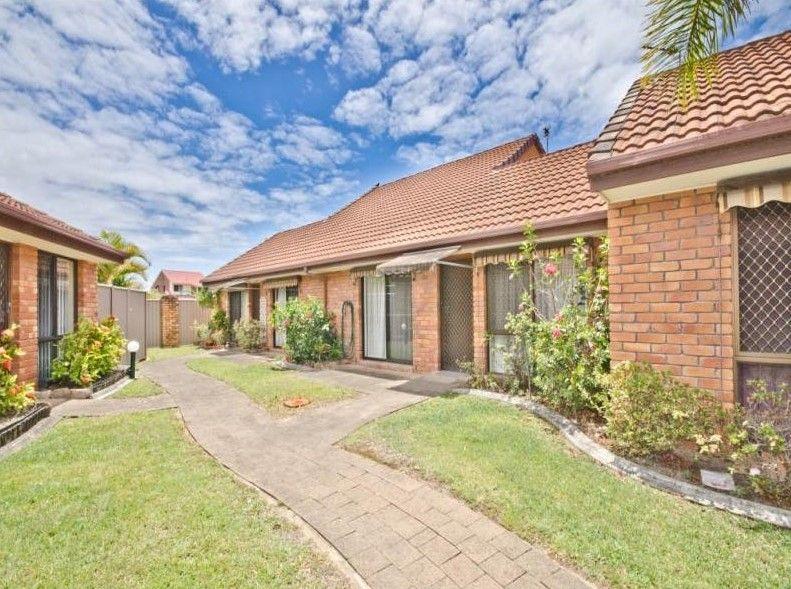 Townhouse Living in the Heart of Mermaid Waters