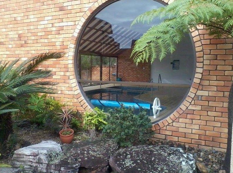 Townhouse Living in the Heart of Mermaid Waters