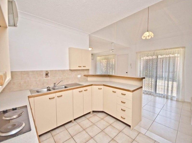 Townhouse Living in the Heart of Mermaid Waters