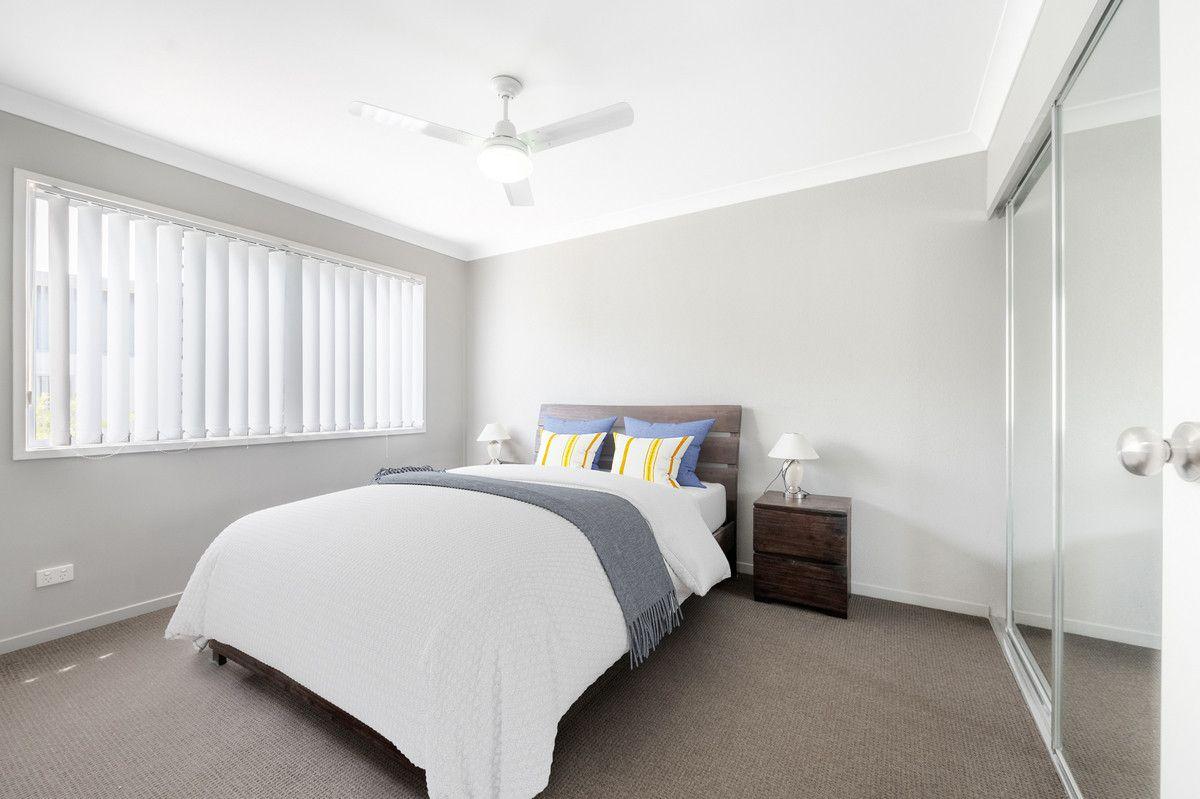 MODERN FURNISHED TOWNHOUSE CLOSE TO CBD