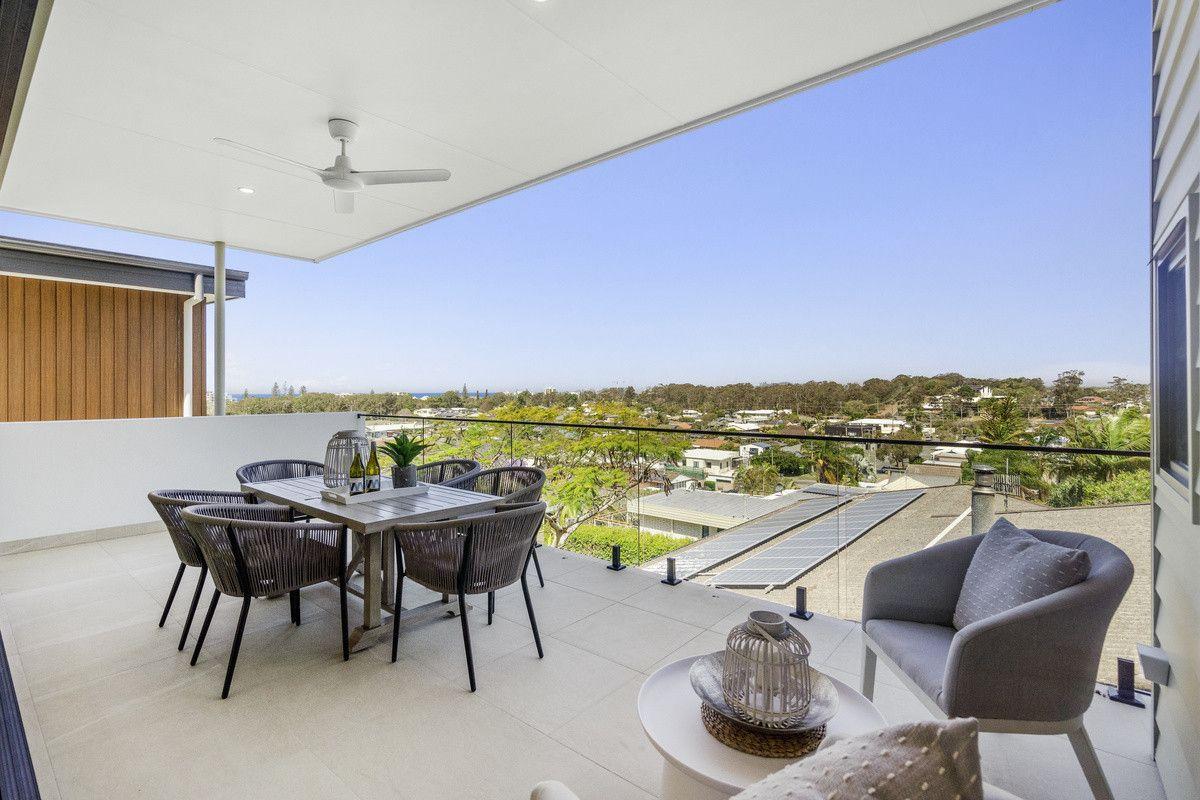 Prop-GPT: House: QLD Tugun, QLD 4224 2/40 Marion Street, Tugun, QLD 4224 - House for Rent - harcourts.net