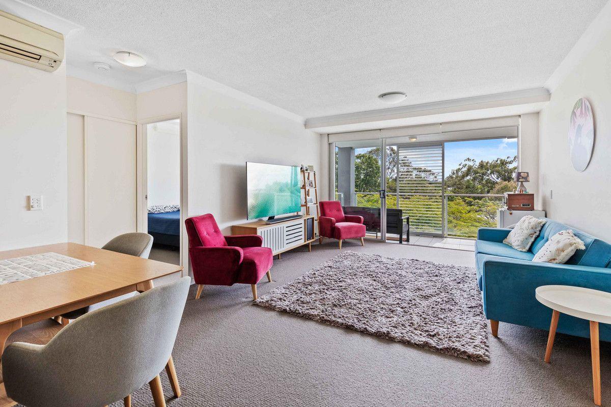 Prop-GPT: Property: QLD Burleigh Waters, QLD 4220 1402/12-14 Executive Drive, Burleigh Waters, QLD 4220 - Apartment for Rent - harcourts.net