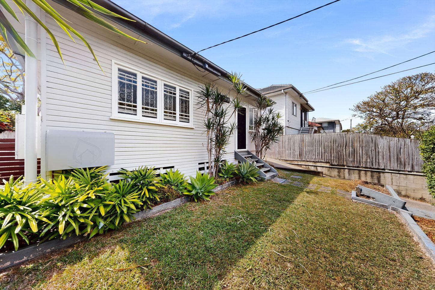 355 South Pine Road, ENOGGERA, QLD 4051 - House for Rent - harcourts.net