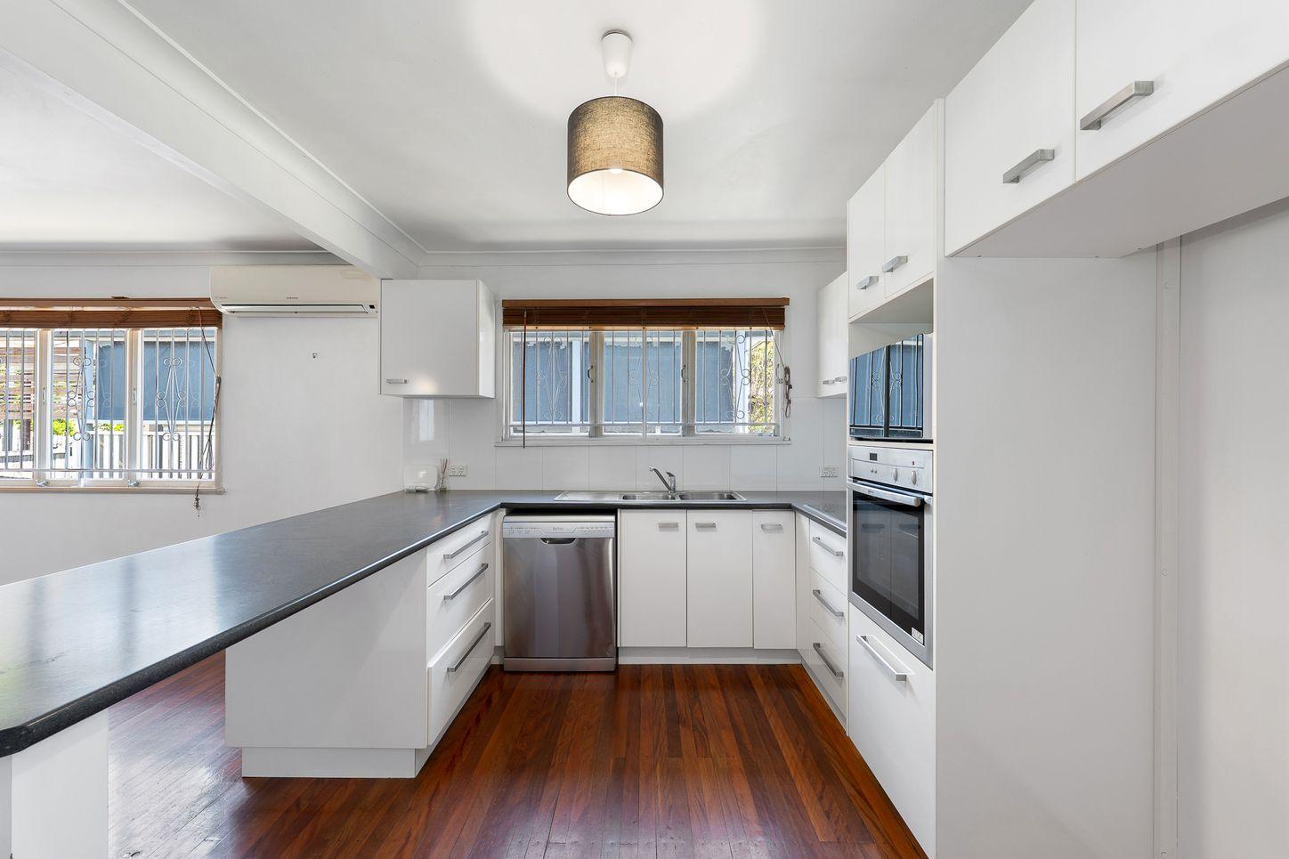 Prop-GPT: House: QLD Cannon Hill, QLD 4170 60 Dahlia Street, CANNON HILL, QLD 4170 - House for Rent - harcourts.net